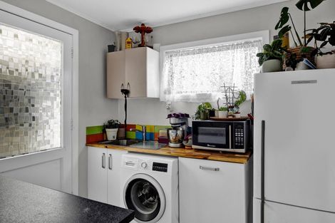 Photo of property in 22 Mahoe Street, Inglewood, 4330