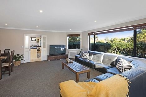 Photo of property in 15 Sandalwood Place, Waimairi Beach, Christchurch, 8083