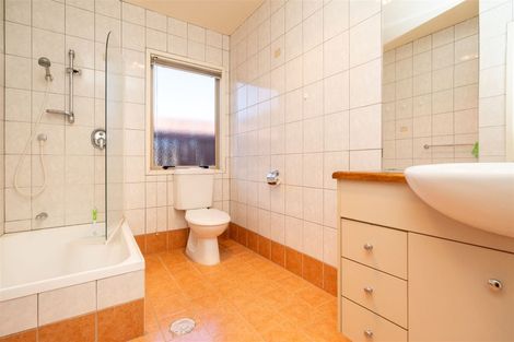 Photo of property in 5 Sudbury Court, Rototuna North, Hamilton, 3210