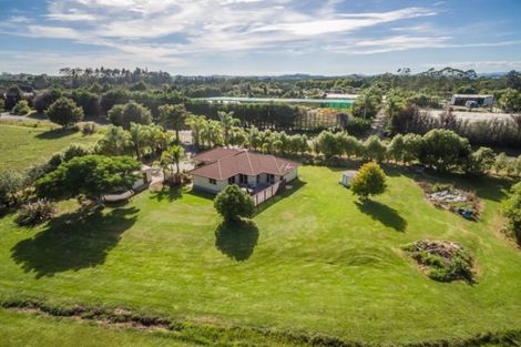 Photo of property in 10 Mccaughan Road, Kerikeri, 0294