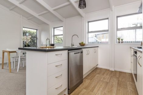 Photo of property in 606a Charles Street, Saint Leonards, Hastings, 4120