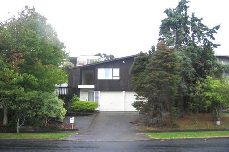 Photo of property in 41 Chelsea View Drive, Chatswood, Auckland, 0626