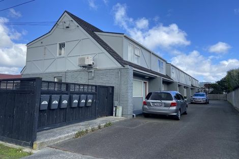Photo of property in 25d Tennyson Street, Petone, Lower Hutt, 5012