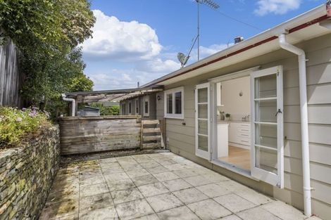 Photo of property in 9 Hellyers Street, Birkdale, Auckland, 0626