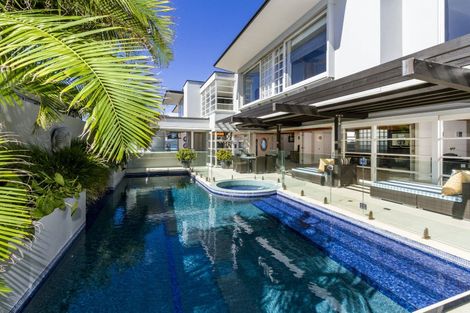 Photo of property in 54 Seacliffe Avenue, Belmont, Auckland, 0622