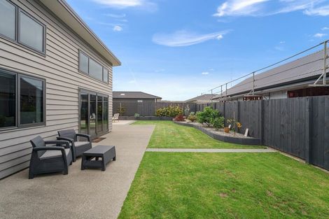 Photo of property in 97 The Drive, Paraparaumu Beach, Paraparaumu, 5032