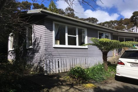 Photo of property in 1060 Sandspit Road, Sandspit, Warkworth, 0982