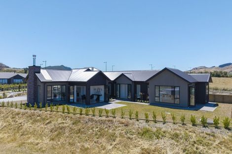 Photo of property in 47 Seven Oaks Drive, Kinloch, Taupo, 3377