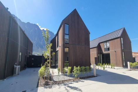 Photo of property in 3 Curvey Court, Jacks Point, 9371