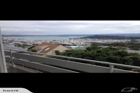 Photo of property in Bryon Court Flats, 25 Apuka Street, Brooklyn, Wellington, 6021