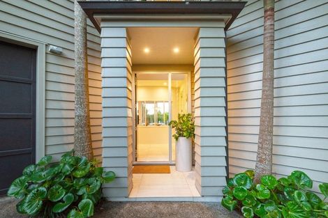 Photo of property in 1/56 Castor Bay Road, Castor Bay, Auckland, 0620