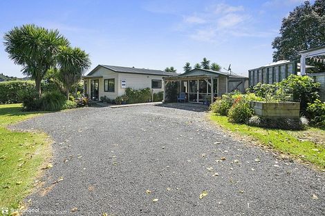 Photo of property in 17 Palm Grove, Waihi Beach, 3611