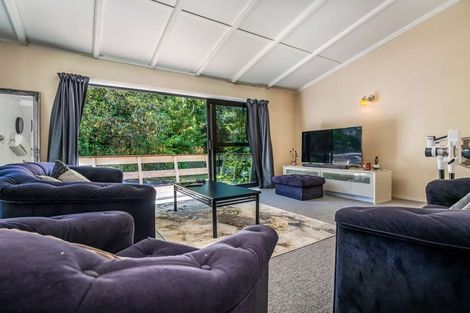 Photo of property in 96a Grand Vue Road, Kawaha Point, Rotorua, 3010