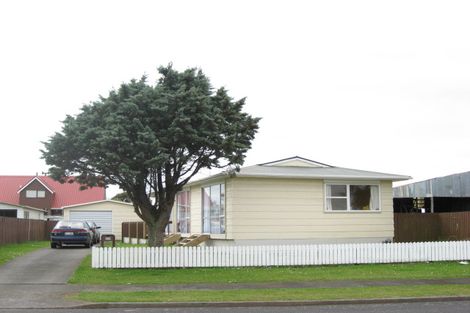 Photo of property in 223 Parklands Avenue, Bell Block, New Plymouth, 4312