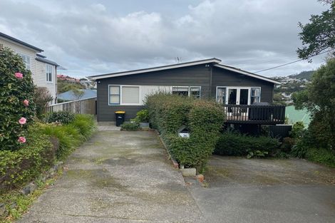 Photo of property in 31 Kaihuia Street, Northland, Wellington, 6012