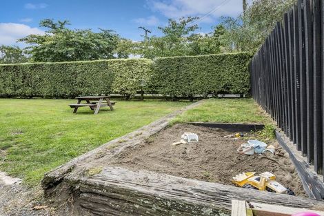 Photo of property in 4 Adelaide Street, Kirwee, Darfield, 7571