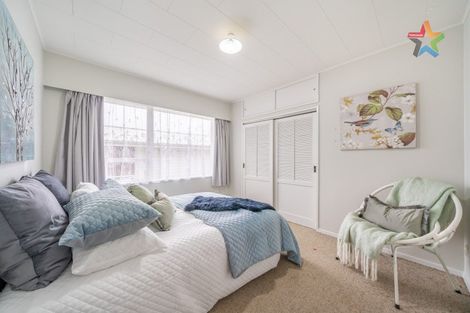 Photo of property in 8 Robson Street, Stokes Valley, Lower Hutt, 5019