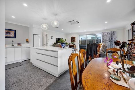 Photo of property in 12a Morrissey Street, Hawera, 4610