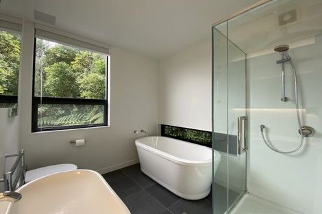 Photo of property in 20a Montgomery Avenue, Karori, Wellington, 6012