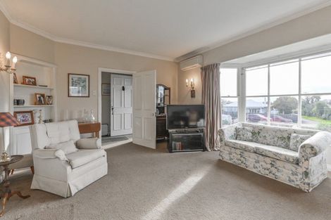 Photo of property in 72a Te Mata Road, Havelock North, 4130