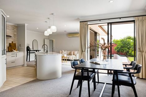 Photo of property in 53 Barrington Drive, Huntington, Hamilton, 3210