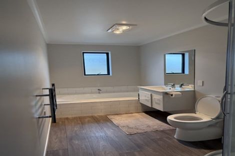 Photo of property in 19 Pitcaithly Street, Halswell, Christchurch, 8025