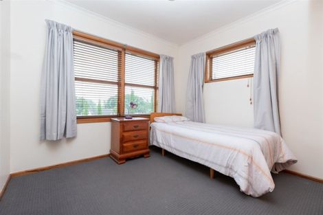 Photo of property in 1 Gibson Road, Dinsdale, Hamilton, 3204