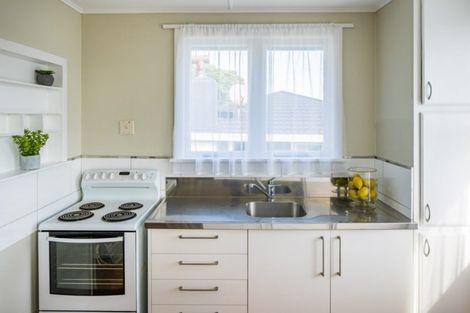 Photo of property in 7 Taupiri Crescent, Titahi Bay, Porirua, 5022