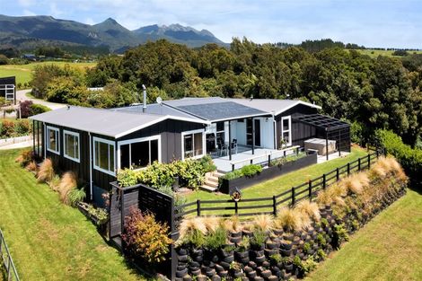 Photo of property in 401 Korito Road, Korito, New Plymouth, 4371