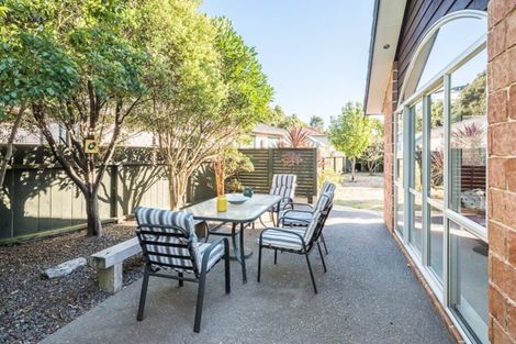 Photo of property in 25 Sams Way, Raumati South, Paraparaumu, 5032