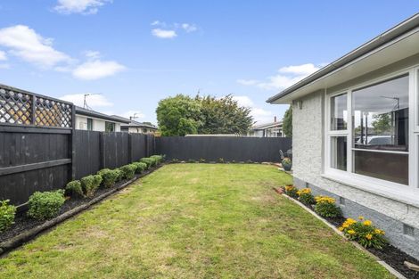 Photo of property in 2/118a Baker Street, New Brighton, Christchurch, 8083