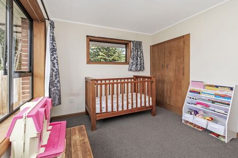 Photo of property in 32 Middleton Road, Upper Riccarton, Christchurch, 8041