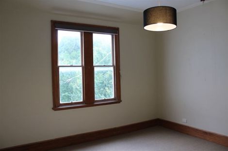 Photo of property in 147 Victoria Road, Saint Clair, Dunedin, 9012