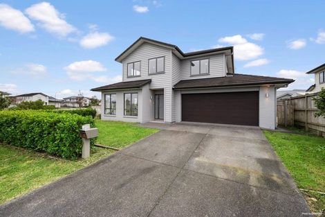 Photo of property in 11 Kuhanui Drive, Karaka, Papakura, 2113