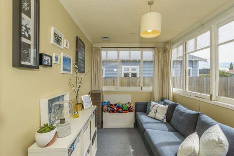 Photo of property in 22 Flockton Street, Mairehau, Christchurch, 8013