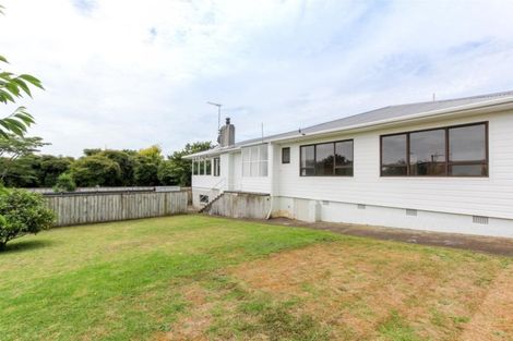 Photo of property in 74 Smart Road, Glen Avon, New Plymouth, 4312