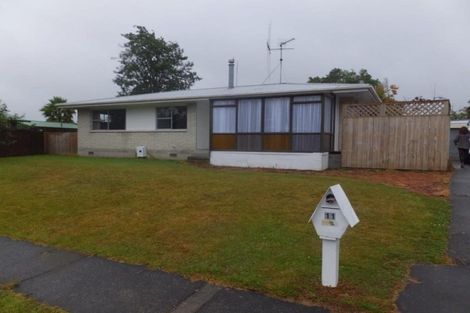 Photo of property in 11 Brookbank Place, Glenview, Hamilton, 3206