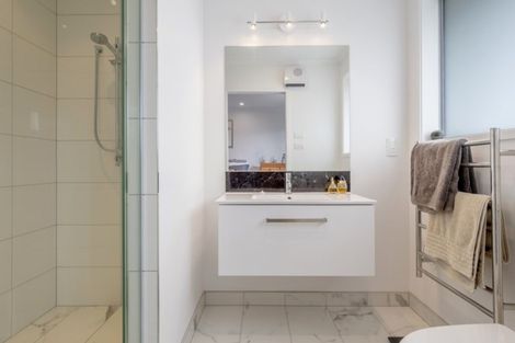 Photo of property in 10 Vista Close, Omokoroa, 3114