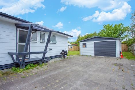 Photo of property in 35 Tania Crescent, Western Heights, Rotorua, 3015