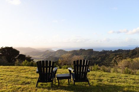 Photo of property in 140e Rodney Road, Whangateau, 0985