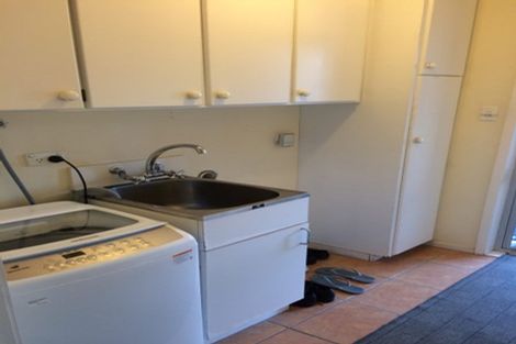 Photo of property in 25a Rogan Street, Mount Roskill, Auckland, 1041