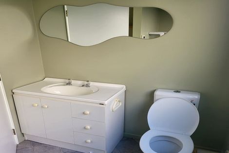 Photo of property in 12 Tirowhanga Road, Paremata, Porirua, 5024