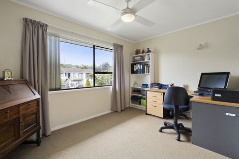 Photo of property in 28 Jandell Crescent, Bucklands Beach, Auckland, 2014