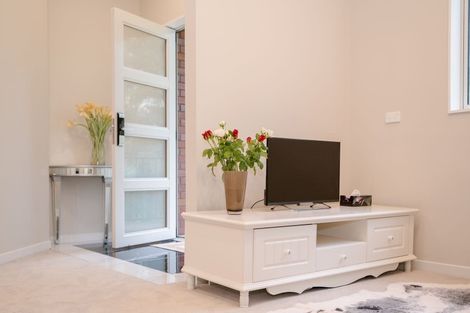 Photo of property in 41c Chester Avenue, Greenhithe, Auckland, 0632