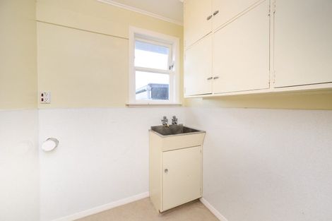 Photo of property in 19 Sefton Avenue, Highbury, Palmerston North, 4412