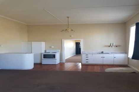 Photo of property in 35 Queens Drive, Richmond, Invercargill, 9810