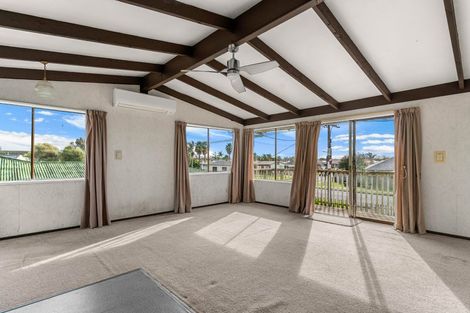 Photo of property in 22 Shoemaker Road, Waipu, 0510