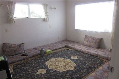 Photo of property in 46a Staveley Avenue, Mount Roskill, Auckland, 1041