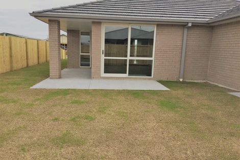 Photo of property in 3 Naeo Close, Papamoa Beach, Papamoa, 3118