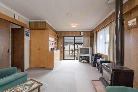 Photo of property in 2 Andrew Street, Stoke, Nelson, 7011